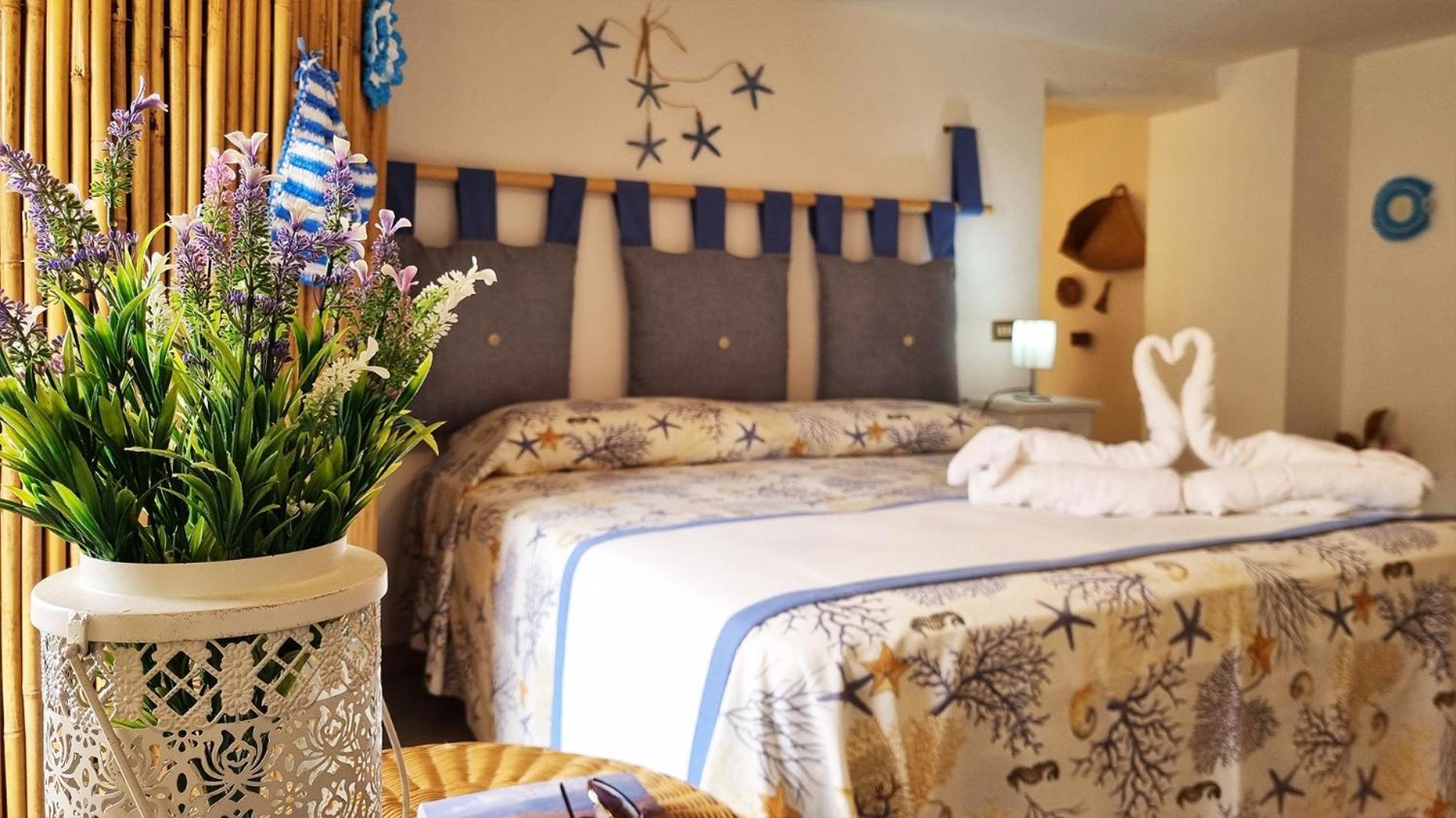 Casa Vacanza Vista Mare Кустоначи Экстерьер фото
