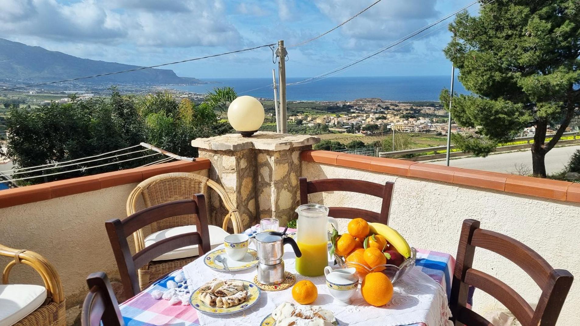 Casa Vacanza Vista Mare Кустоначи Экстерьер фото